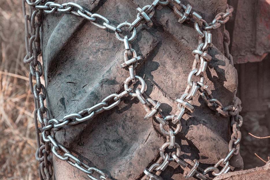 Traktorin ketjut Kiertokanki.comista