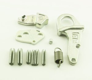 PIKAKOURAN LUKITUS SARJA  CATII