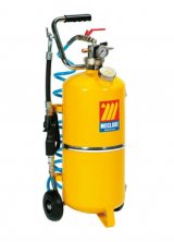 &Ouml;LJYNJAKELULAITE, PAINEILMA  Meclube